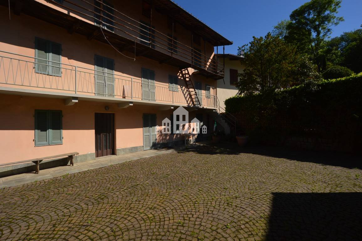 Casa semindipendente in vendita a Baldissero Canavese