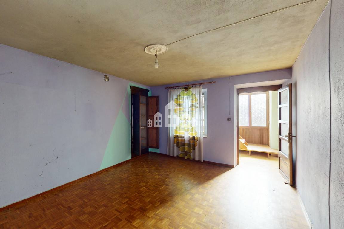 Casa semindipendente in vendita a Rueglio