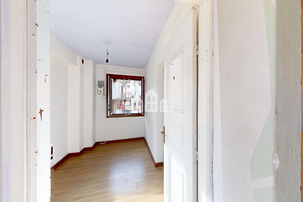 Casa semindipendente in vendita a Rueglio