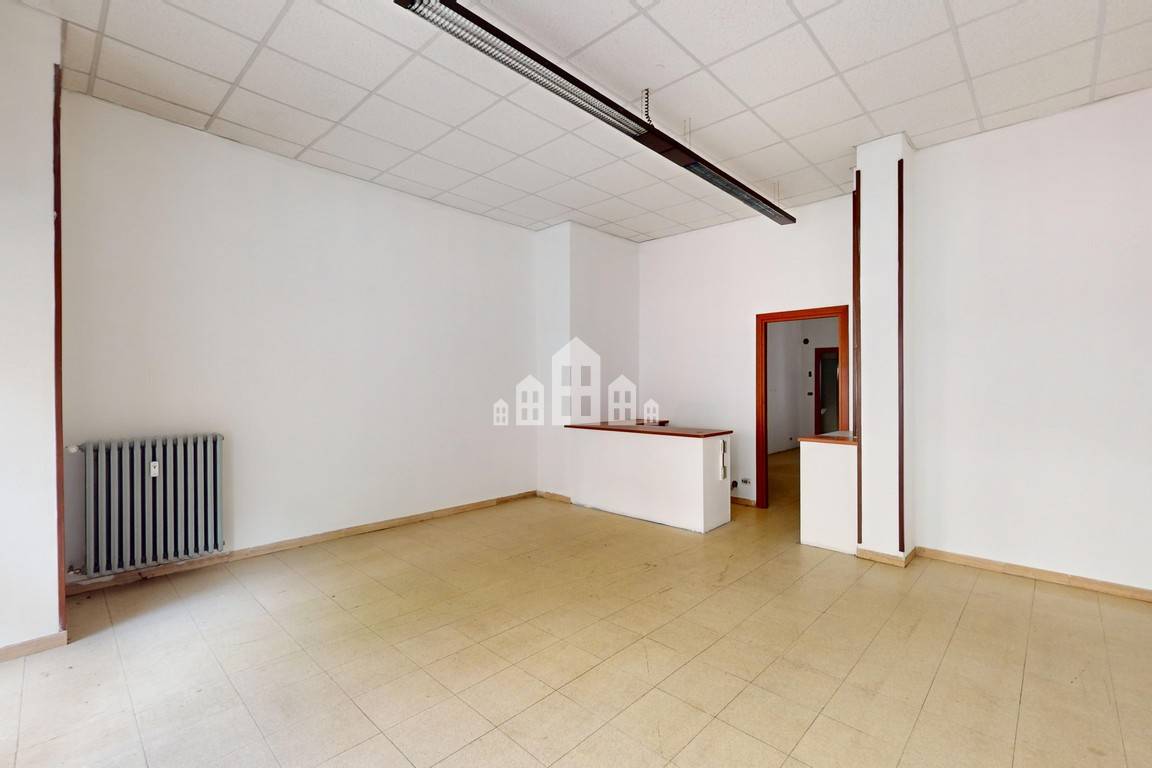 Locale commerciale in vendita a Banchette