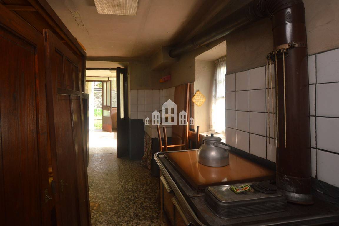 Casa indipendente in vendita a Val di Chy, Lugnacco
