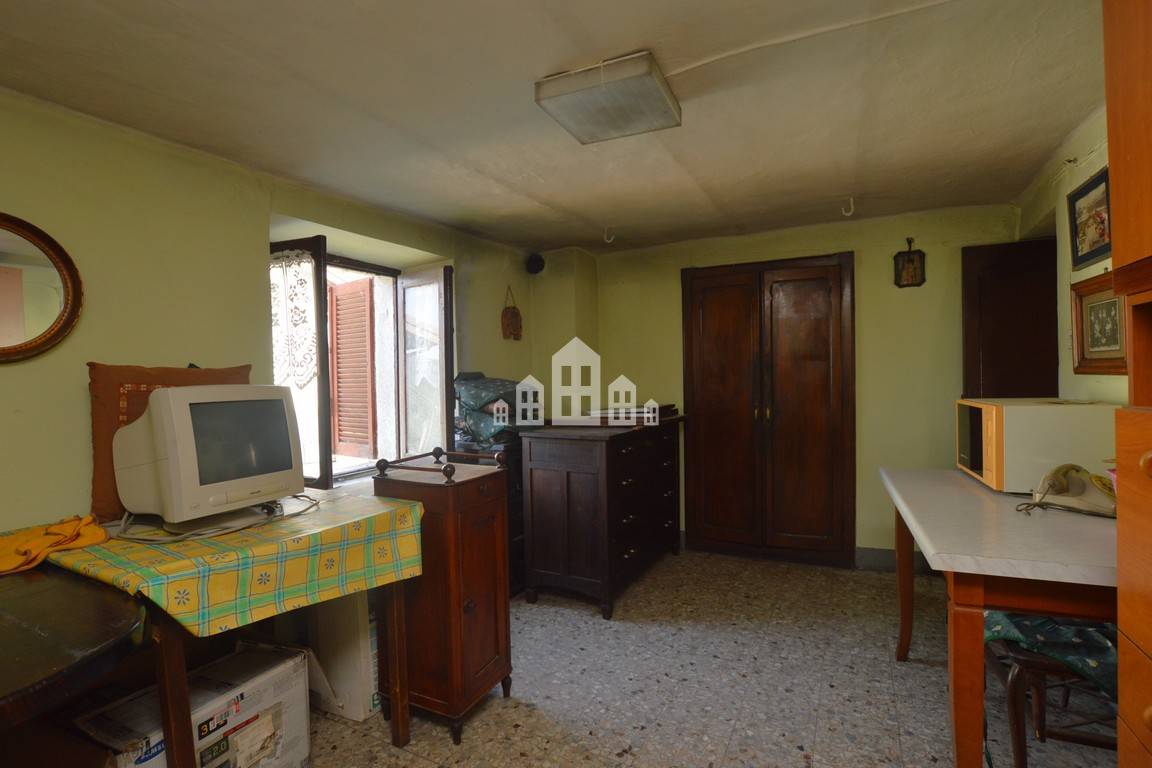 Casa indipendente in vendita a Val di Chy, Lugnacco