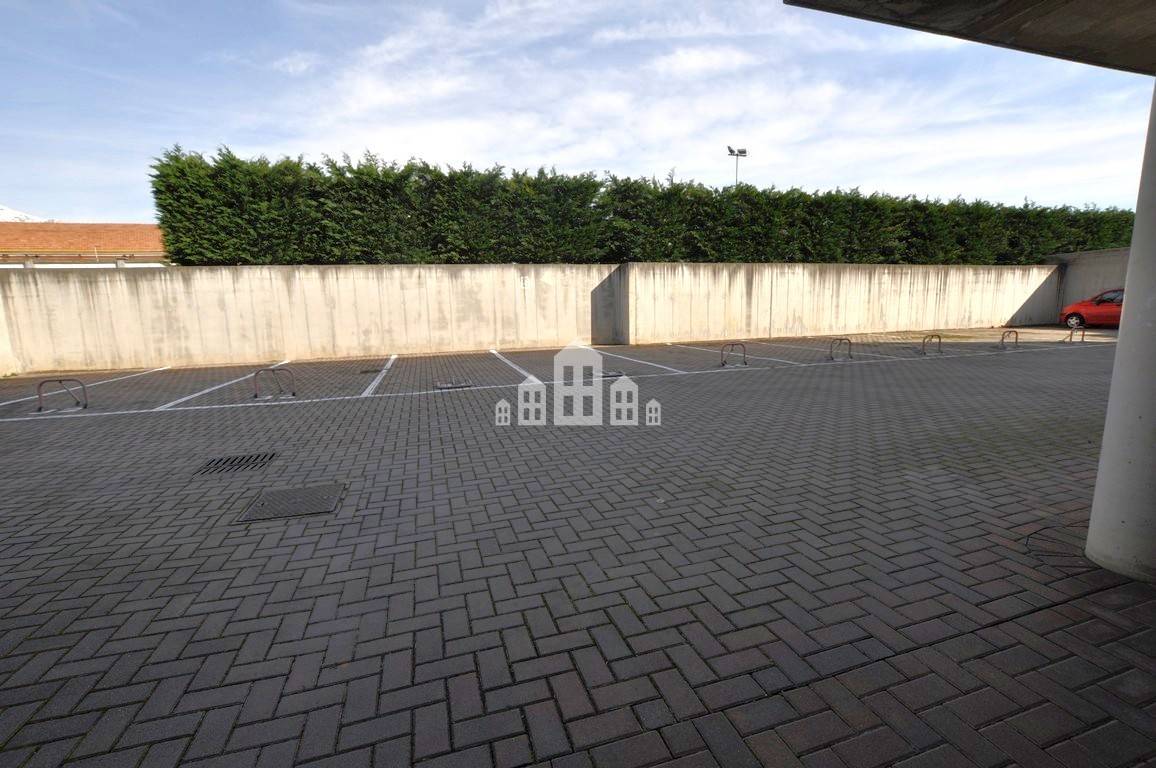 Posto auto scoperto in vendita a Castellamonte