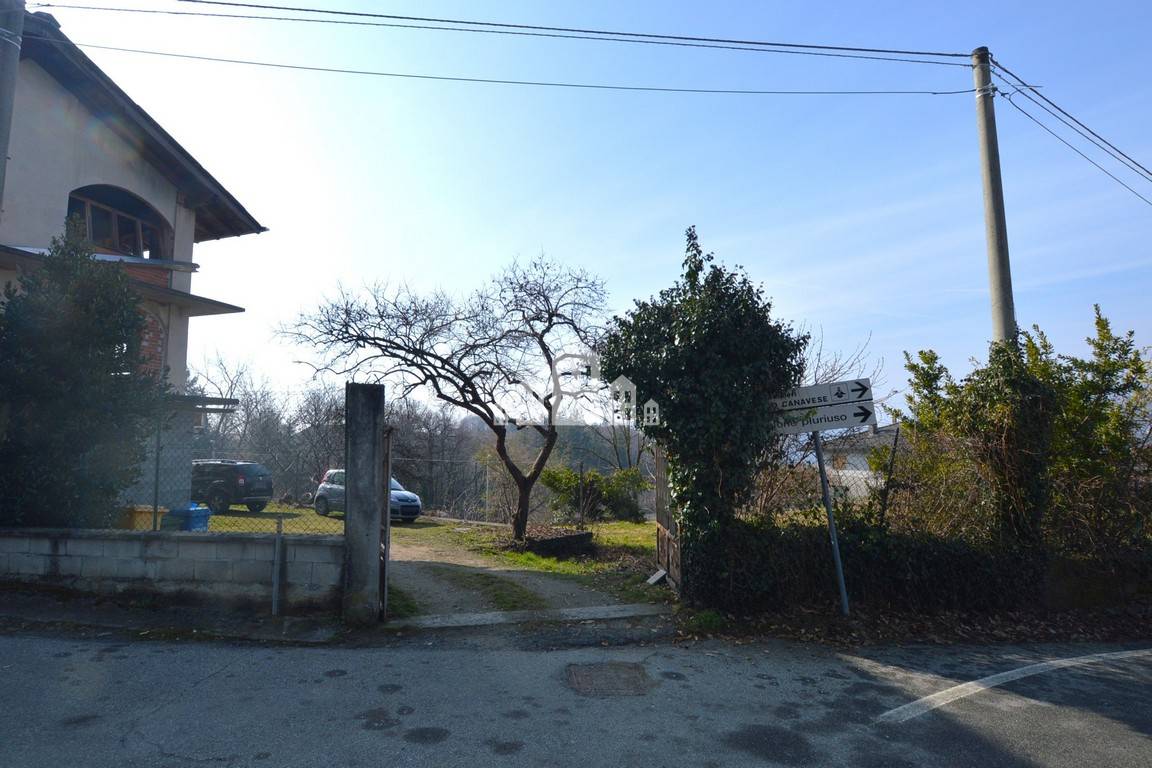 Casa semindipendente in vendita a Val di Chy, Pecco