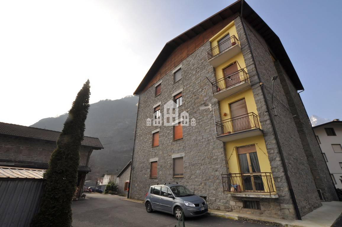 Appartamento in vendita a Locana