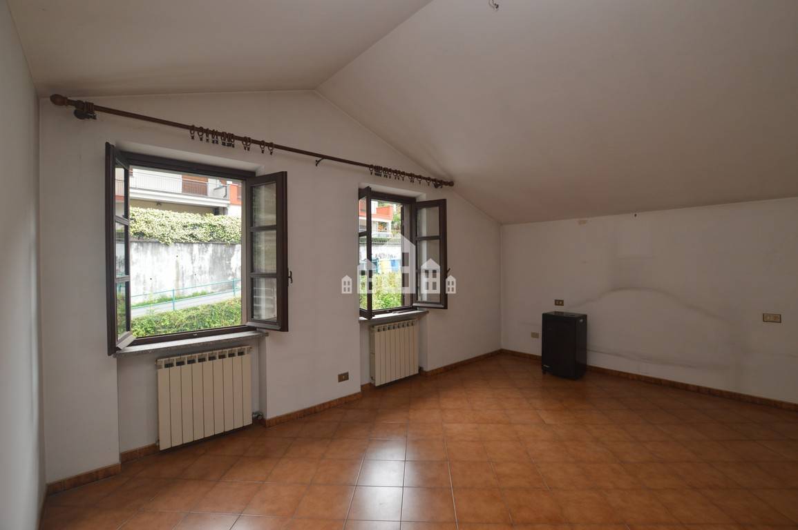 Casa singola in vendita a Pratiglione