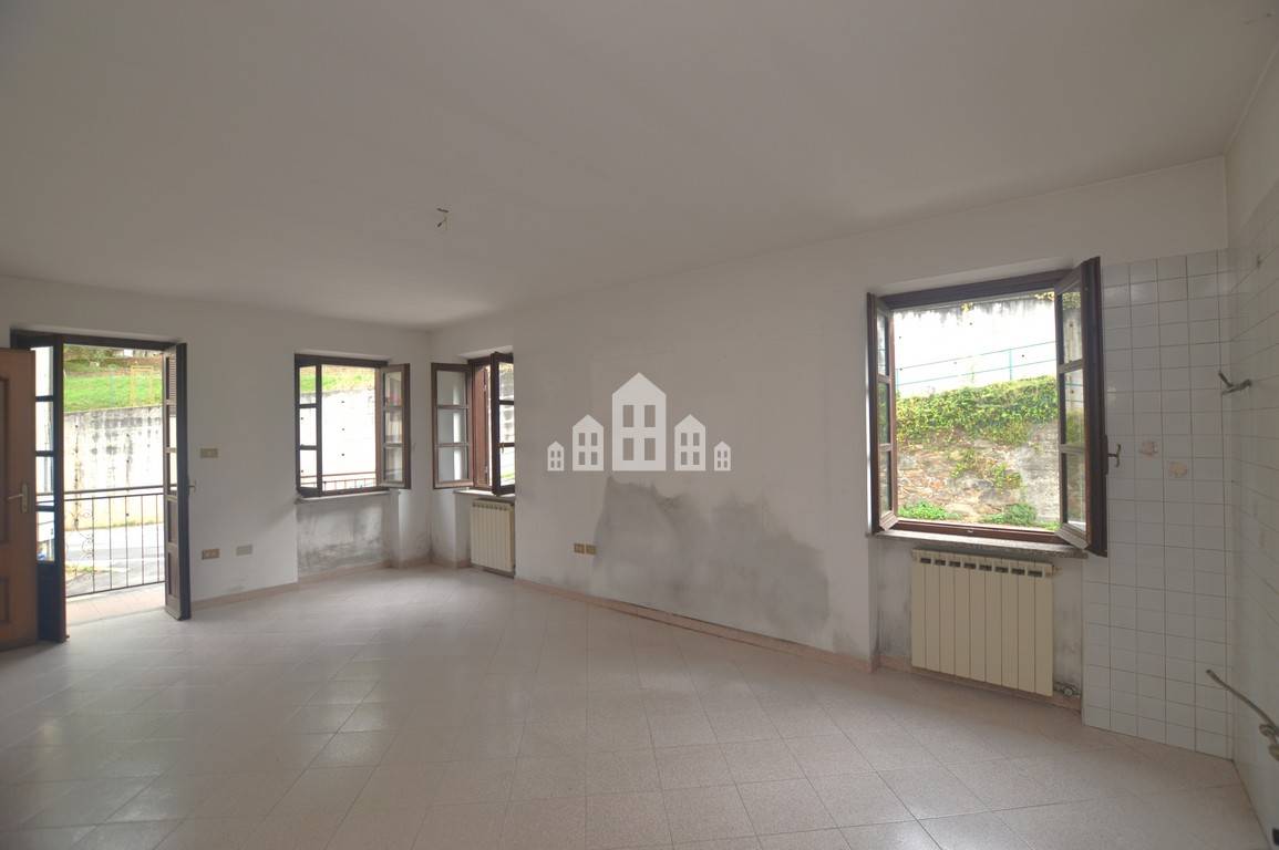 Casa singola in vendita a Pratiglione