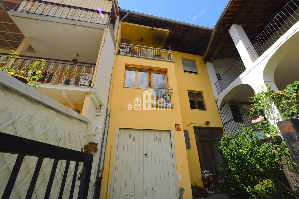 Casa semindipendente in vendita a Vidracco