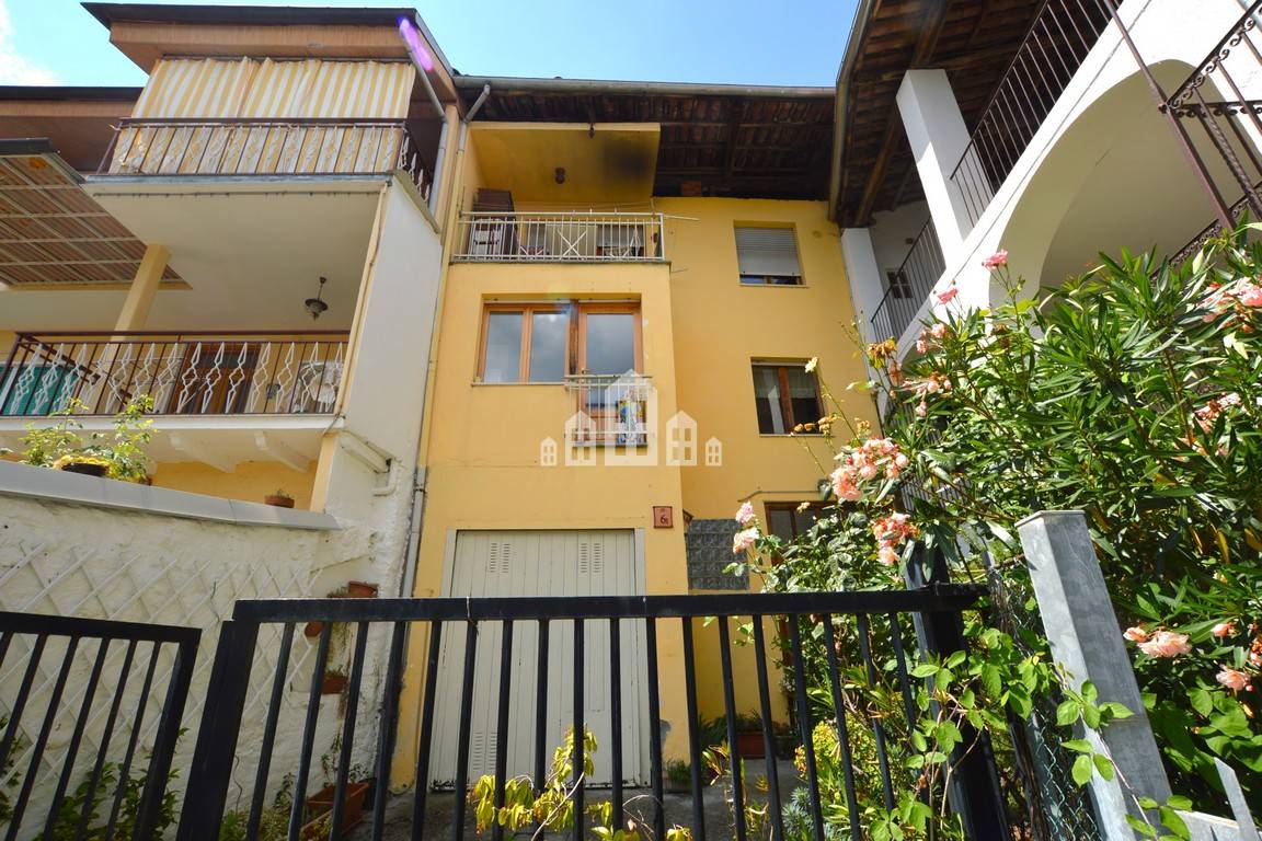 Casa semindipendente in vendita a Vidracco