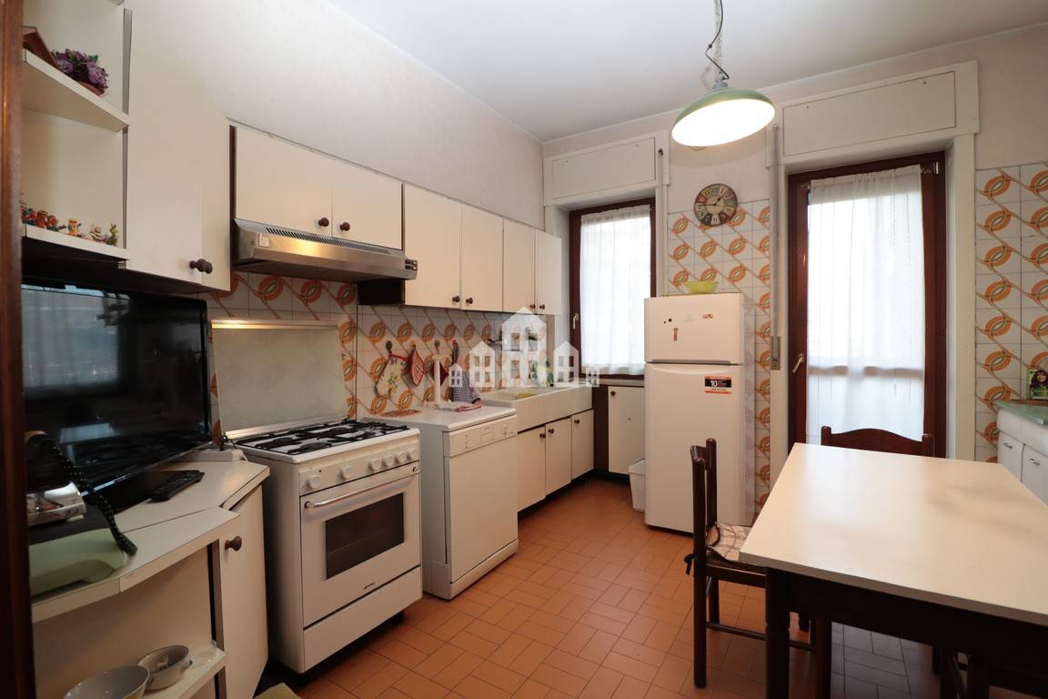 Appartamento in vendita a Torino, Mirafiori nord