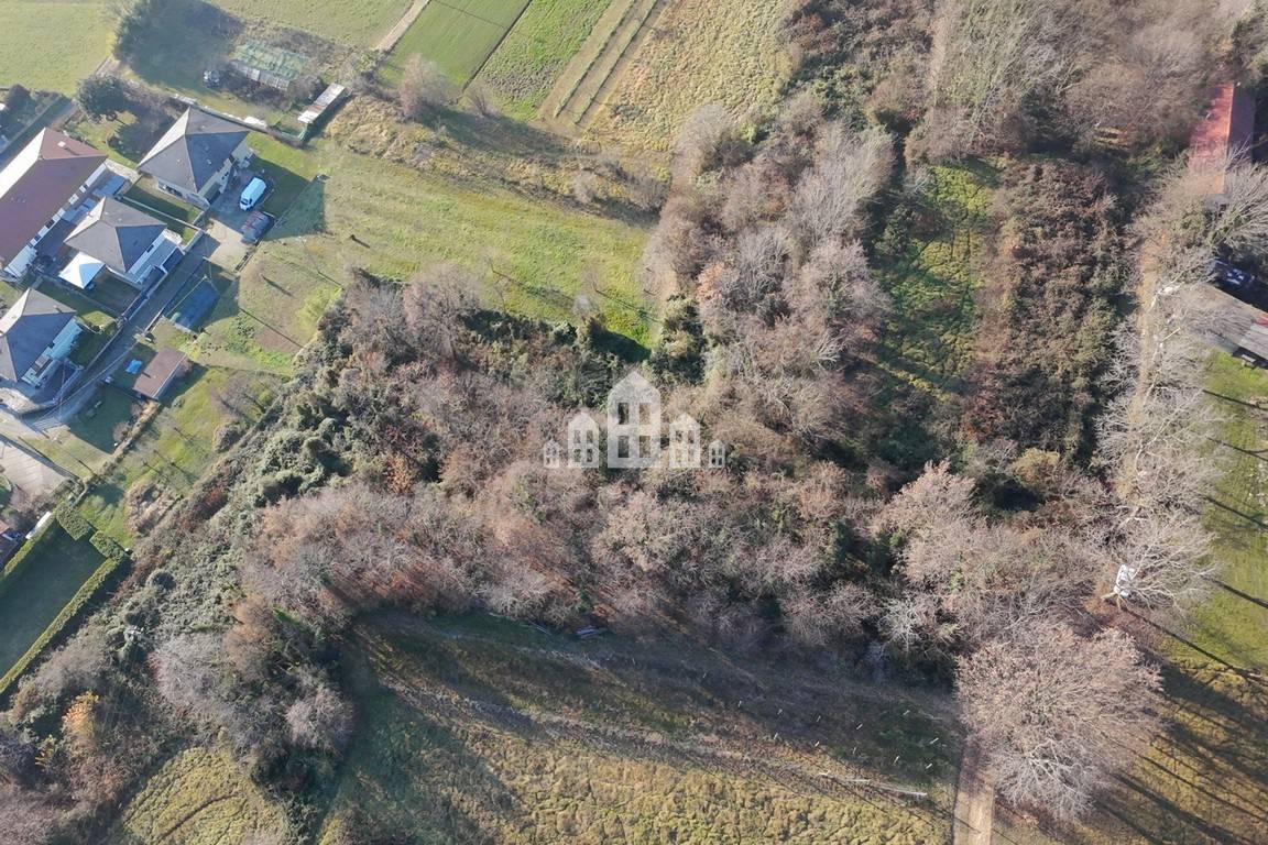 Terreno edificabile in vendita a Cuceglio