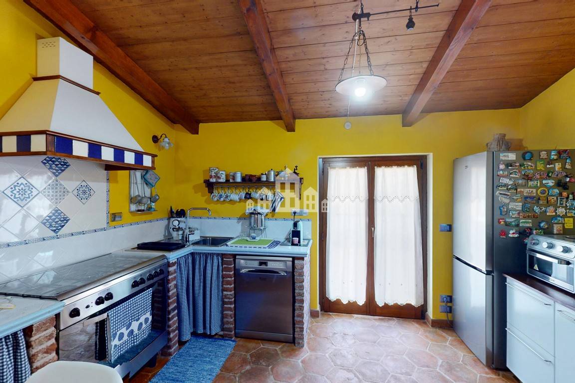 Casa semindipendente in vendita a Cuorgn, Campore