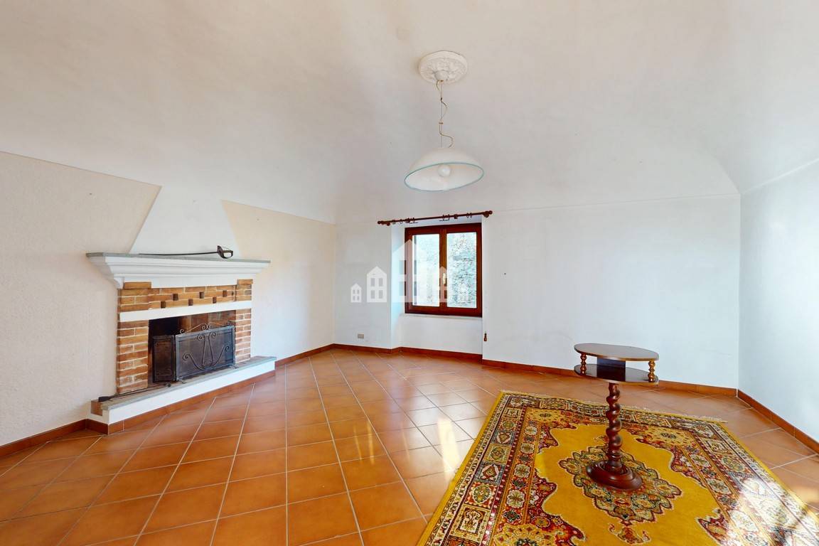 Casa indipendente in vendita a Loranz