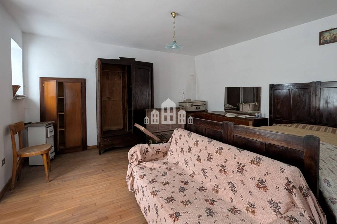 Casa semindipendente in vendita a Locana