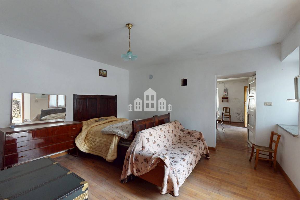 Casa semindipendente in vendita a Locana