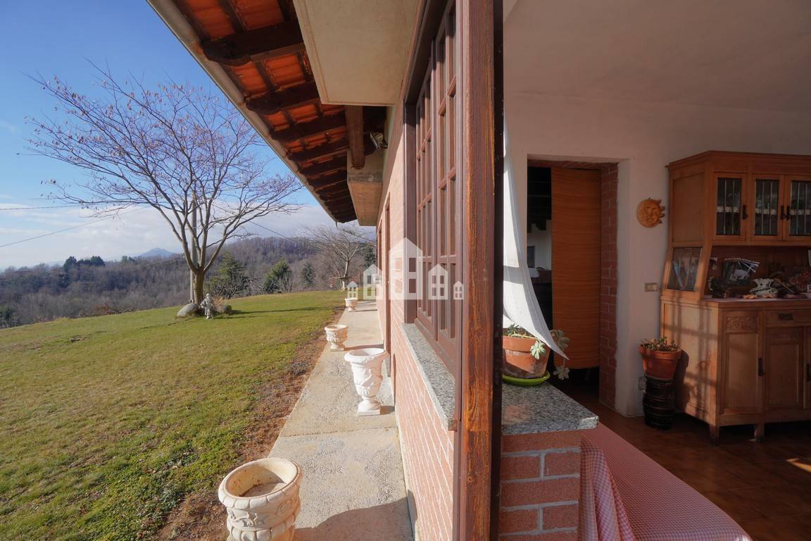 Casa indipendente in vendita a Castellamonte