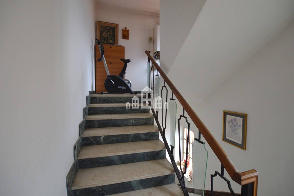 Bifamiliare in vendita a Vestign