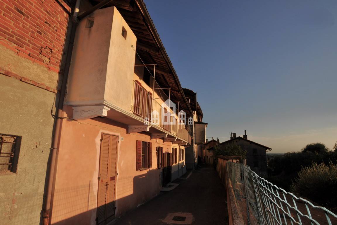 Casa semindipendente in vendita a Agli