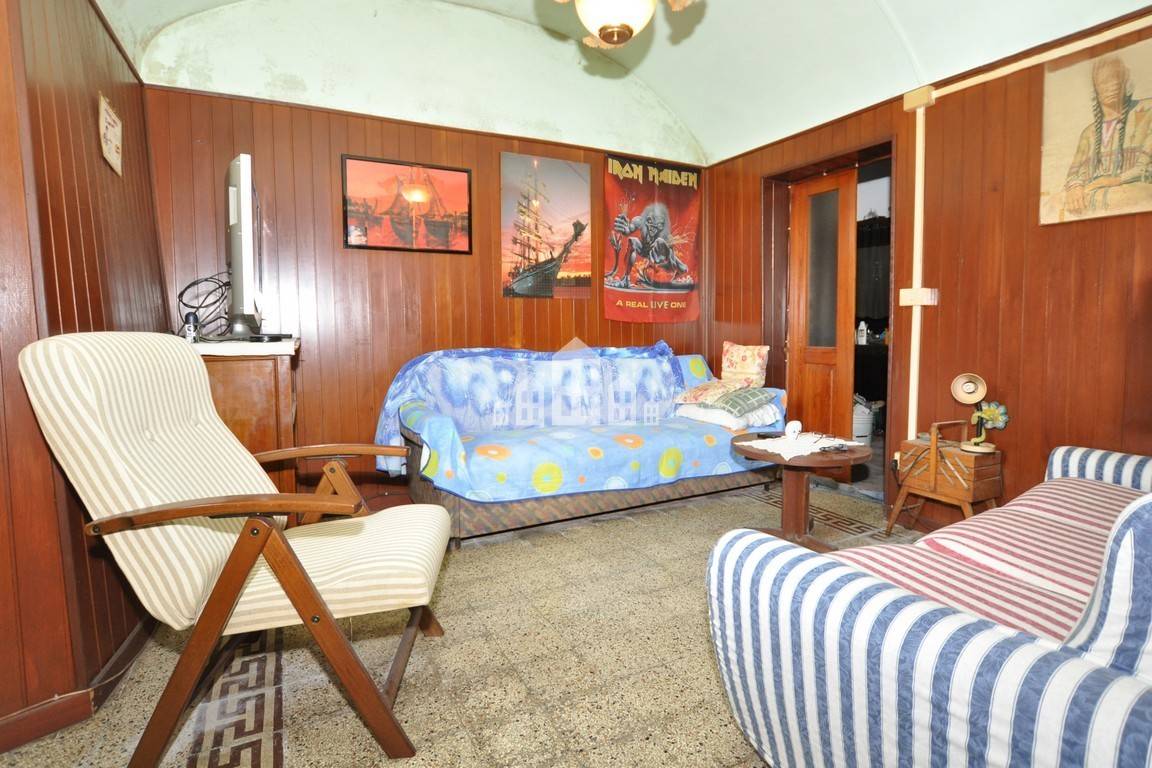 Casa semindipendente in vendita a Agli