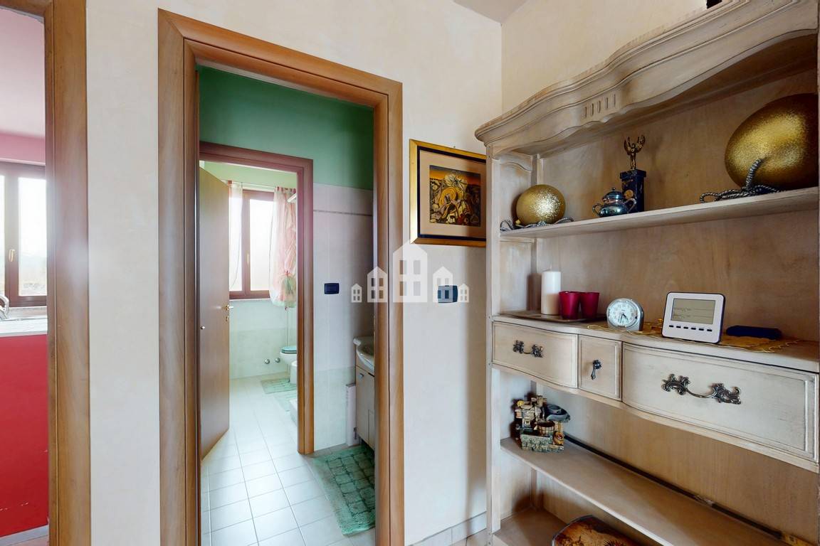 Villa a schiera di testa in vendita a San Giusto Canavese