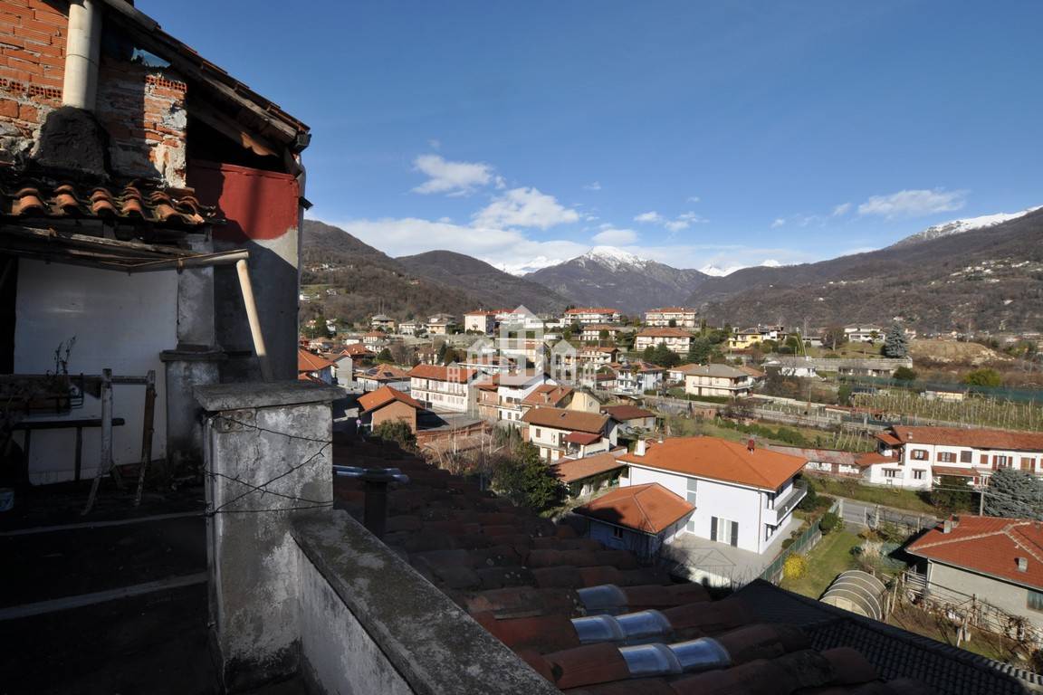 Casa semindipendente in vendita a Cuorgn