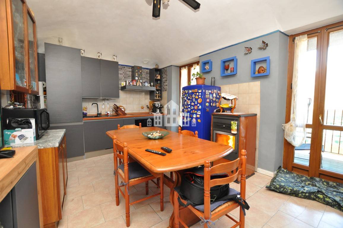 Casa semindipendente in vendita a Cuorgn