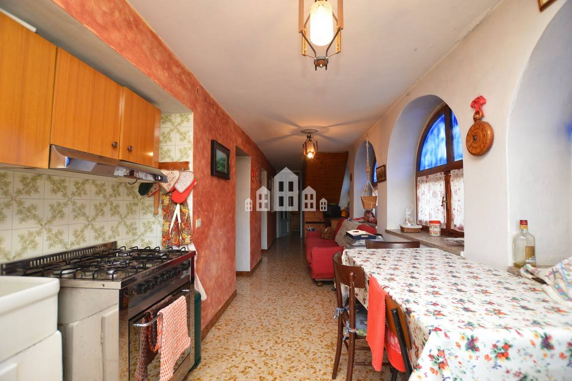 Appartamento in vendita a Traversella