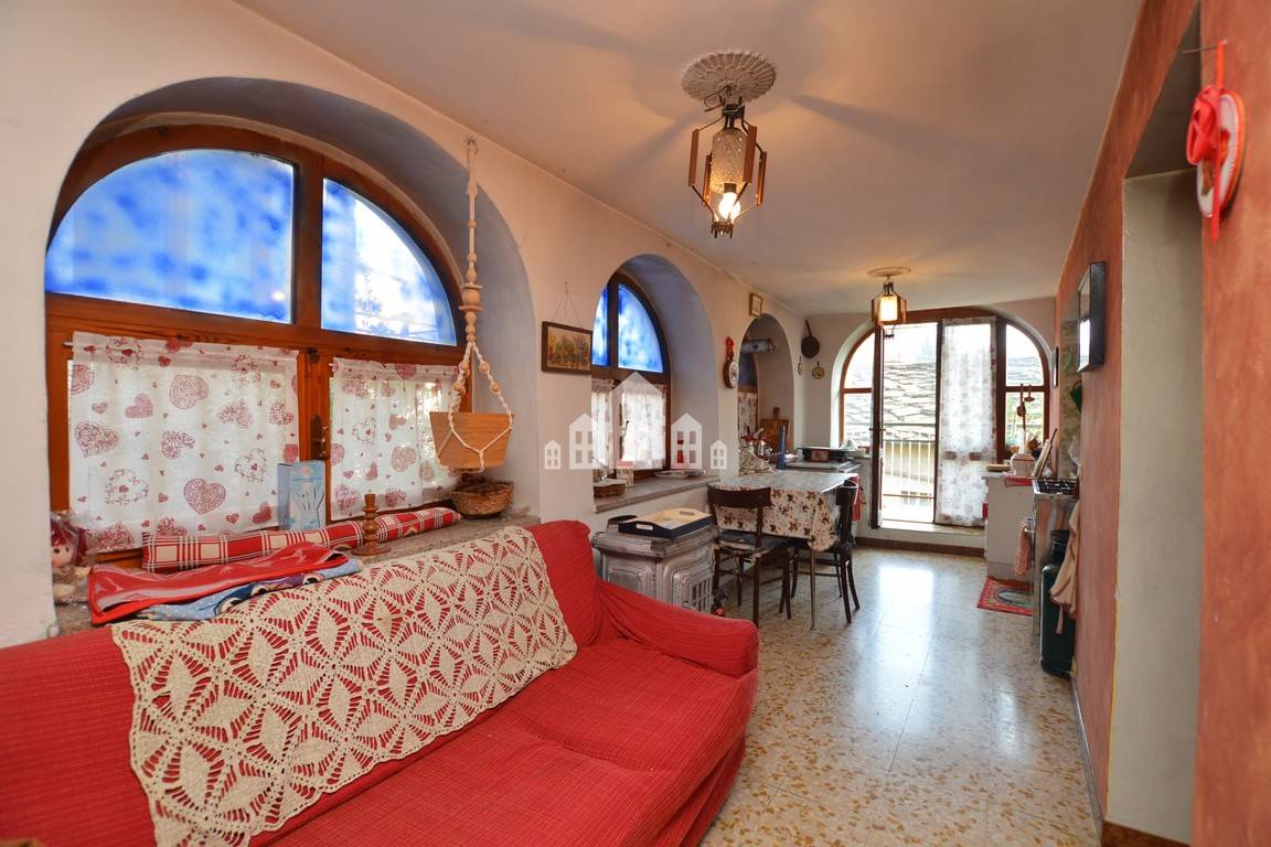 Appartamento in vendita a Traversella