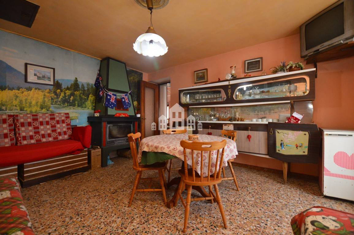 Appartamento in vendita a Traversella