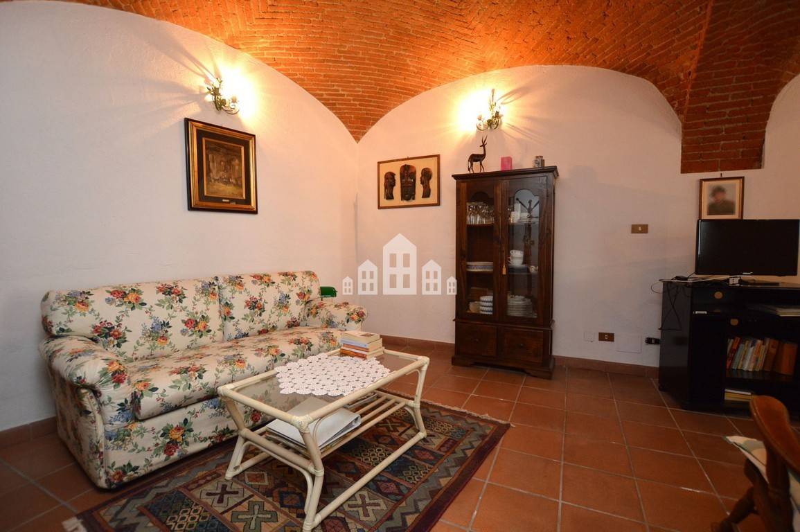 Casa semindipendente in vendita a Val di Chy, Gauna