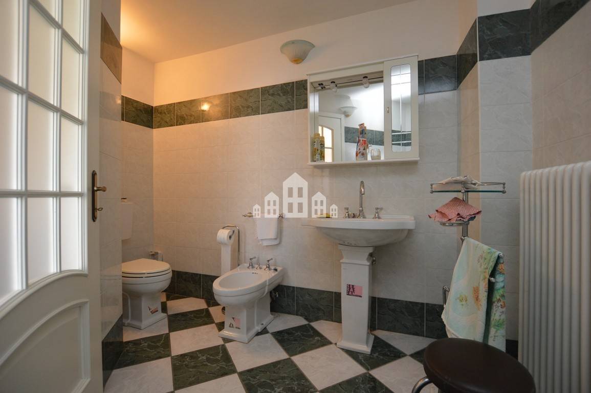 Casa semindipendente in vendita a Val di Chy, Gauna