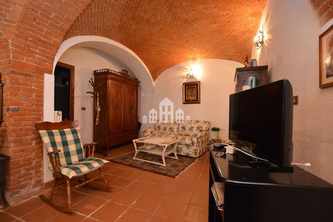 Casa semindipendente in vendita a Val di Chy, Gauna
