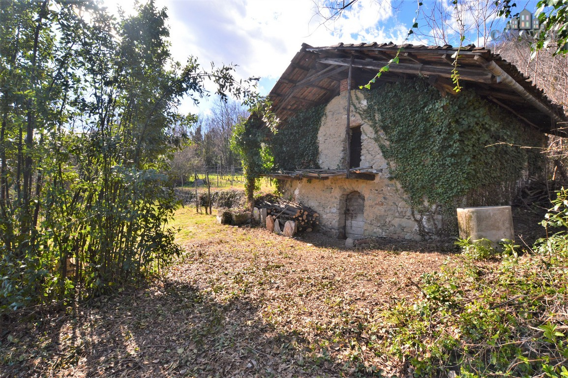 Deposito in vendita a Quagliuzzo