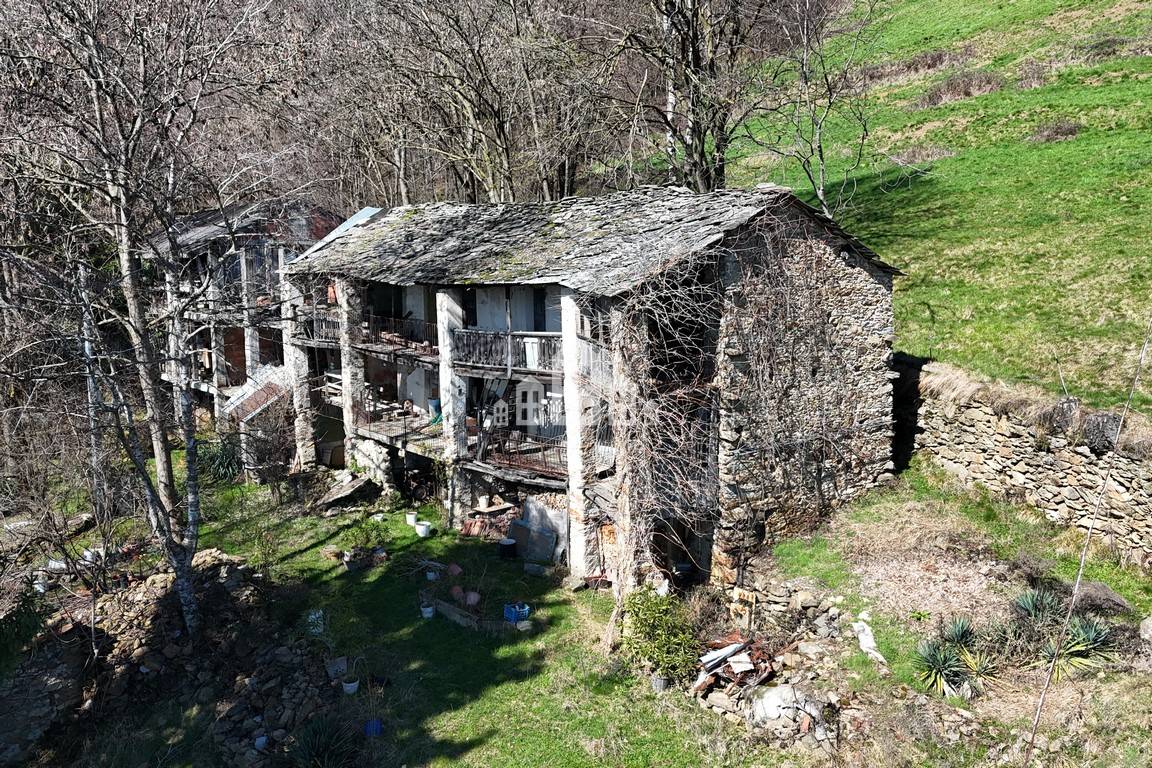 Rustico in vendita a Chiesanuova