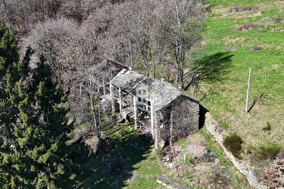 Rustico in vendita a Chiesanuova