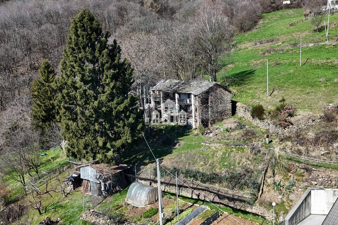 Rustico in vendita a Chiesanuova