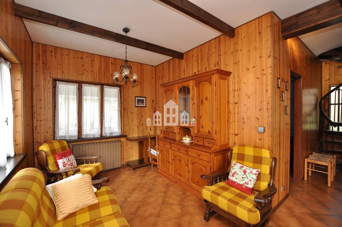 Casa indipendente in vendita a Alpette, Nero