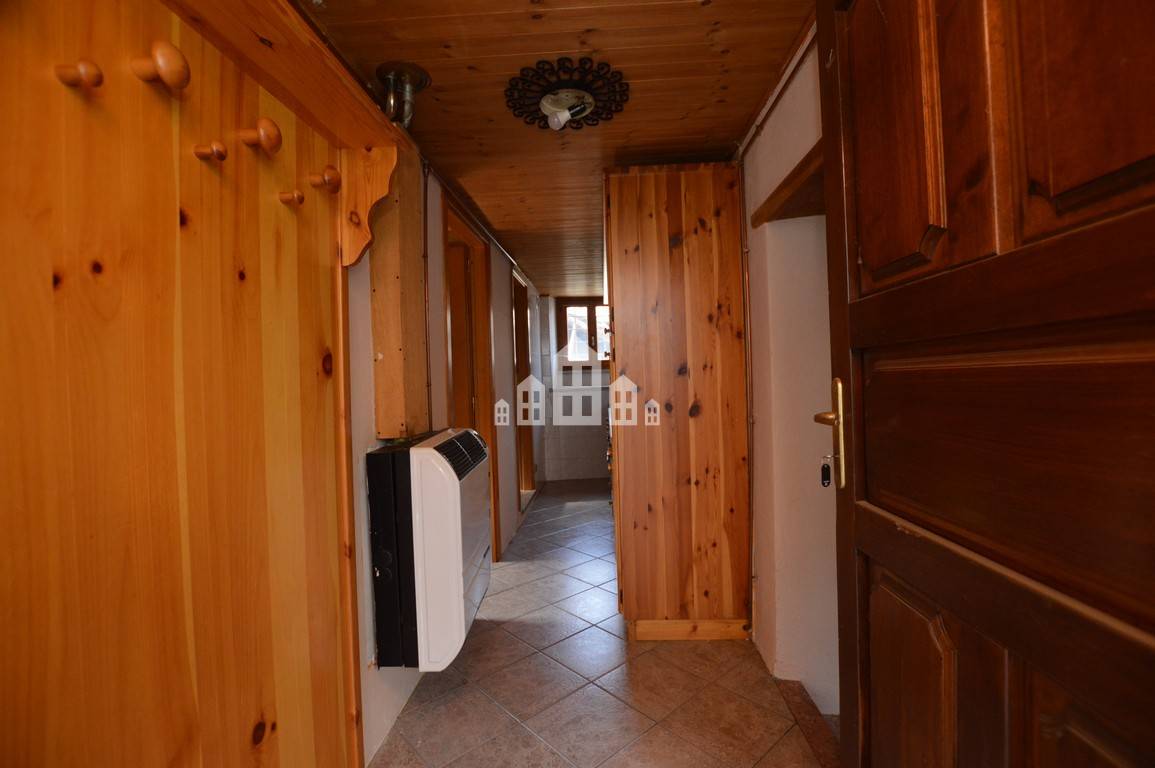 Casa semindipendente in vendita a Arnad, Ville