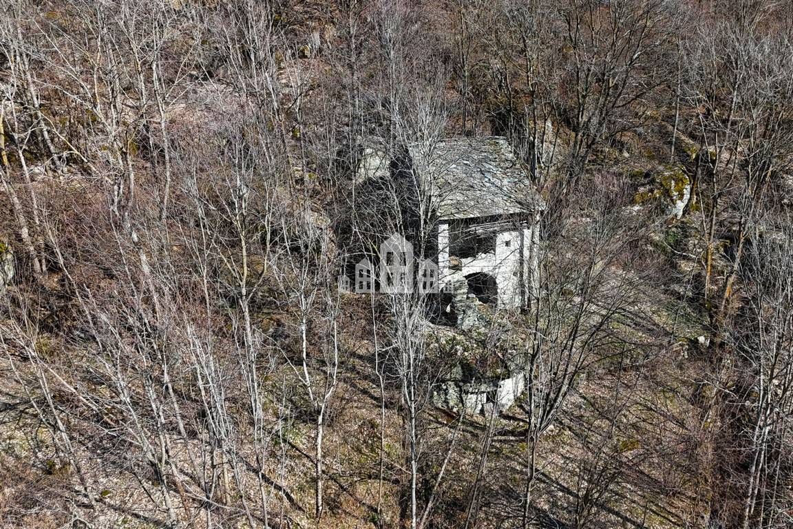 Rustico in vendita a Traversella