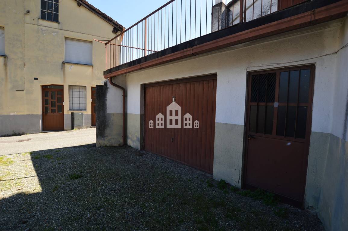 Casa semindipendente in vendita a Quincinetto