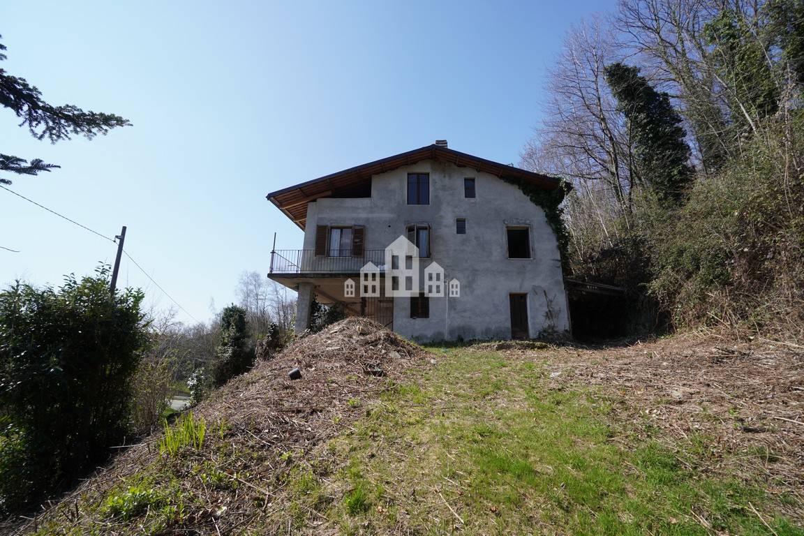 Casa semindipendente in vendita a Cintano