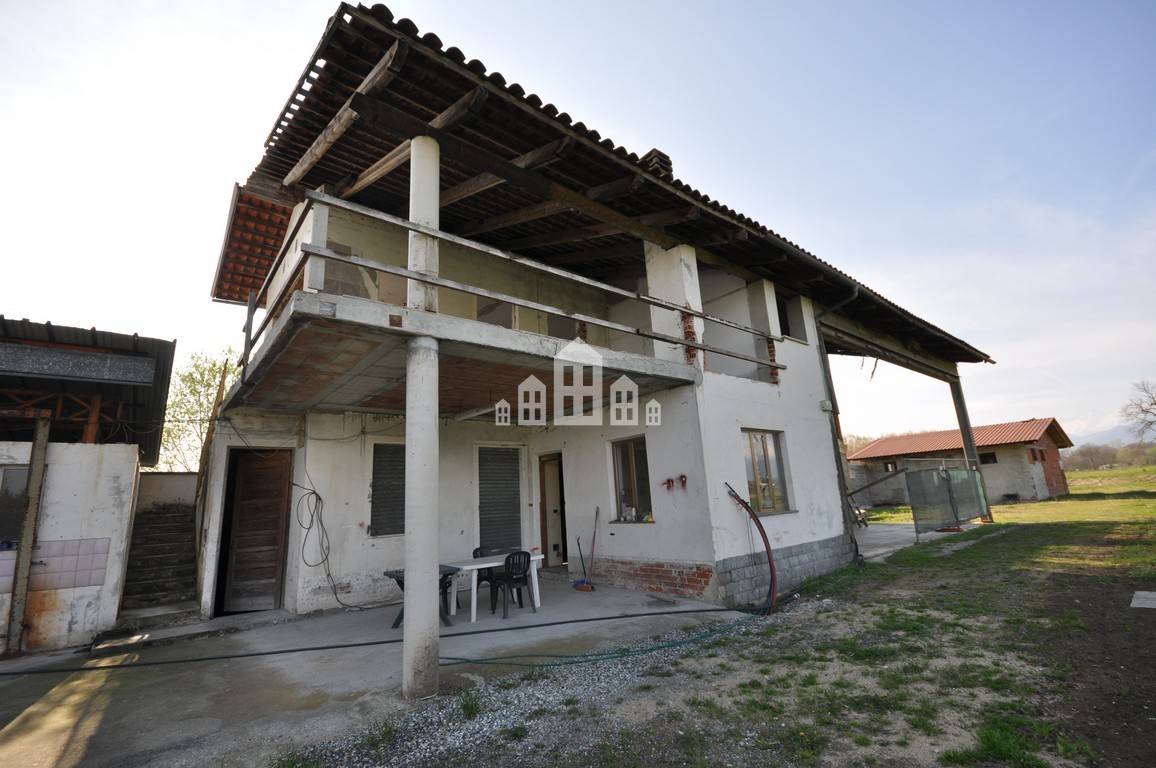 Casa indipendente in vendita a Ozegna