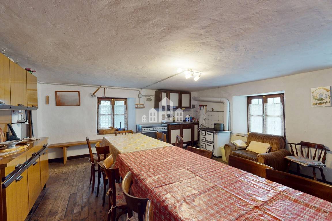 Casa semindipendente in vendita a Noasca
