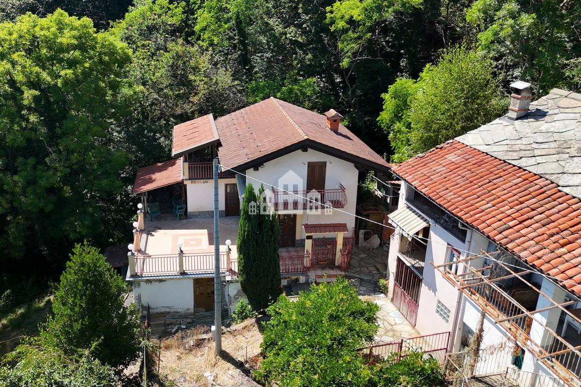 Casa indipendente in vendita a Chiesanuova