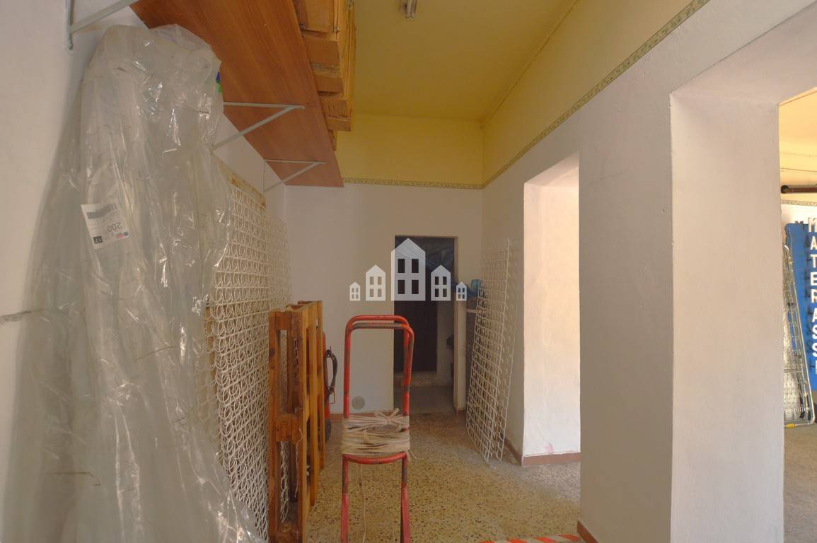 Locale commerciale in vendita a Cuorgn