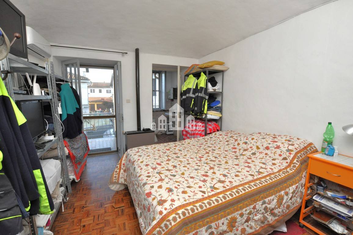 Casa semindipendente in vendita a Front, Grange