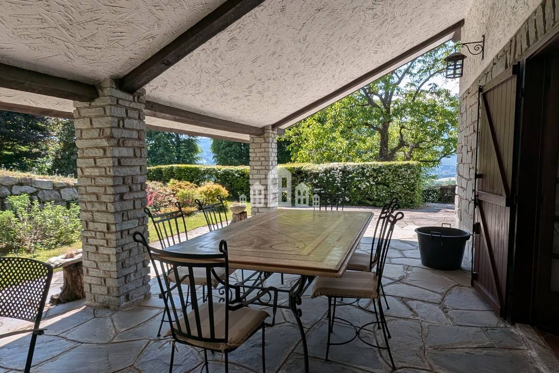 Villa in vendita a Valchiusa, Vico Canavese