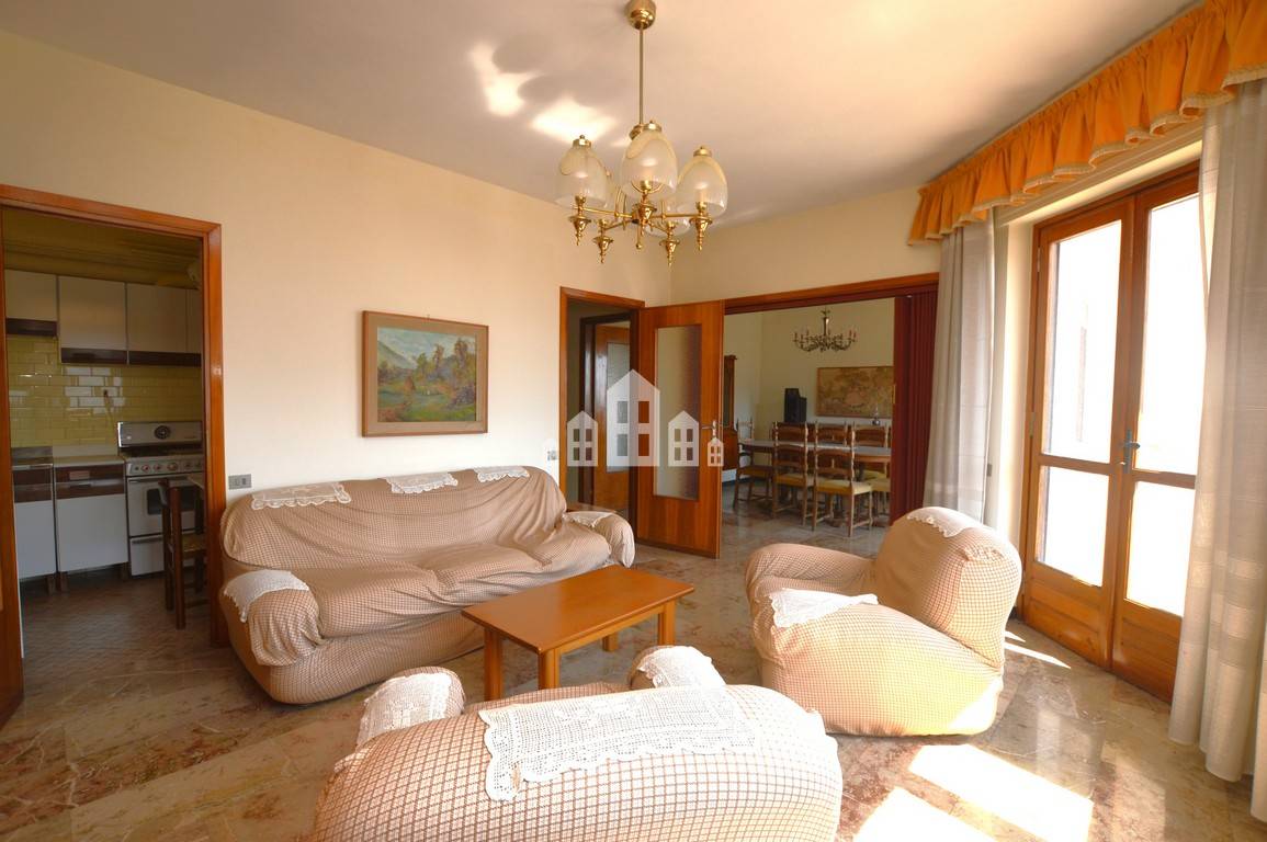 Appartamento in vendita a Andrate