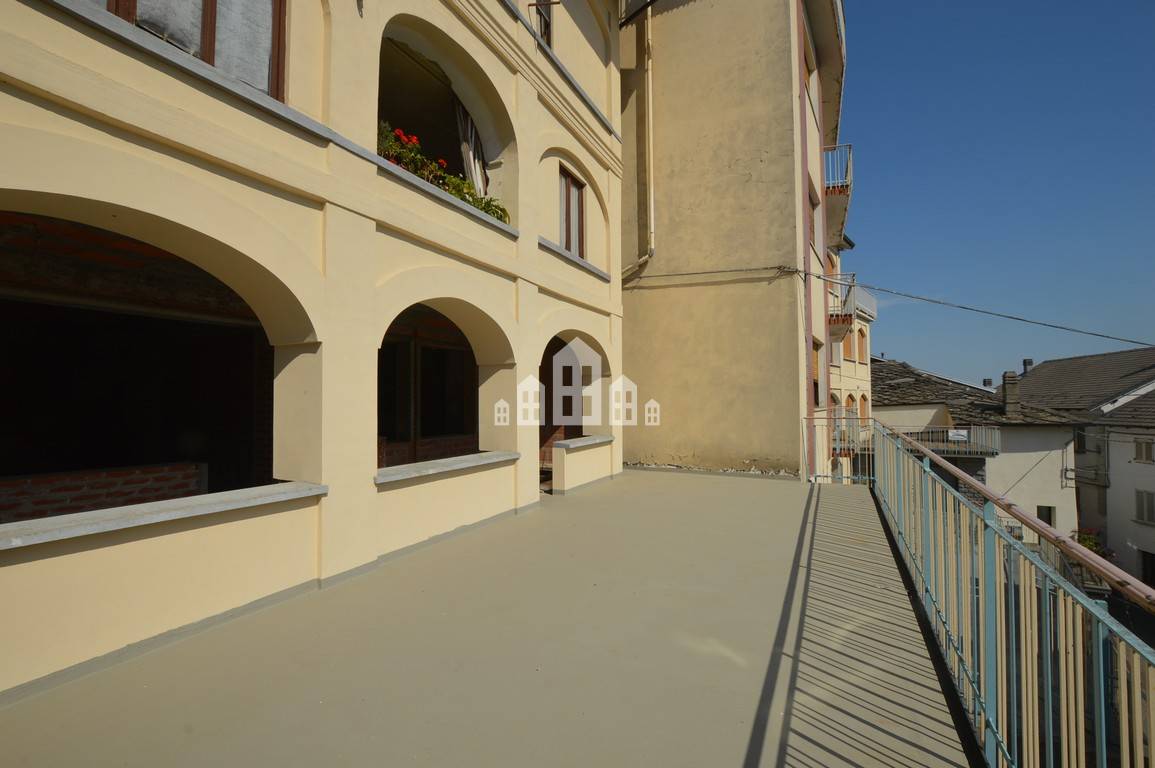 Appartamento in vendita a Andrate