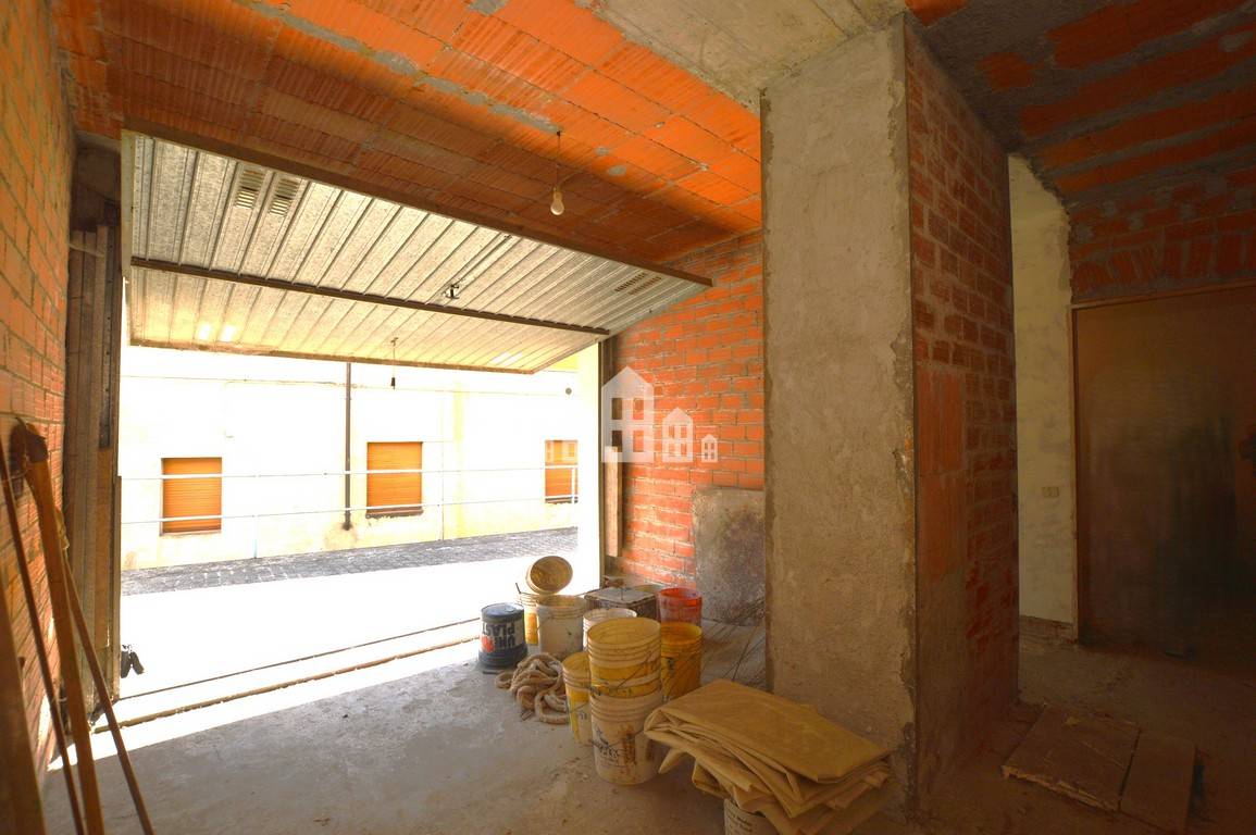Appartamento in vendita a Andrate